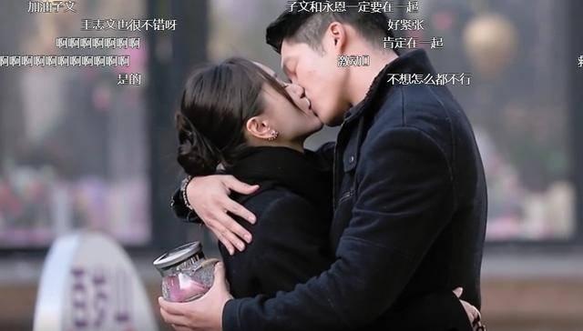 冷知识分享平台晚上该怎样跟女生聊天?——解锁你的知识盲点